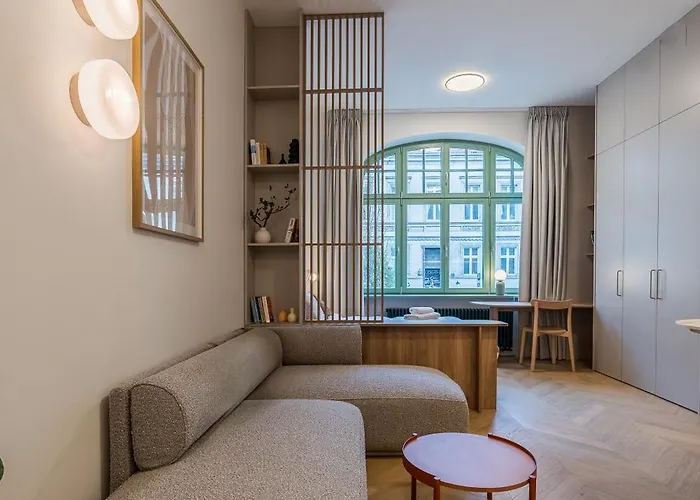 Stylowe W Kamienicy Stare By Bookinghost Apartment