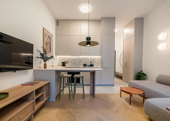 Stylowe W Kamienicy Stare By Bookinghost Poznań